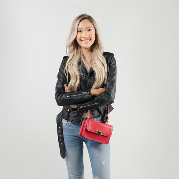 Red Leather Crossbody Bag with Detachable Wallet - Picture 8 of 8